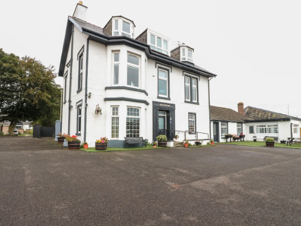 Seaview Wellness Retreat
