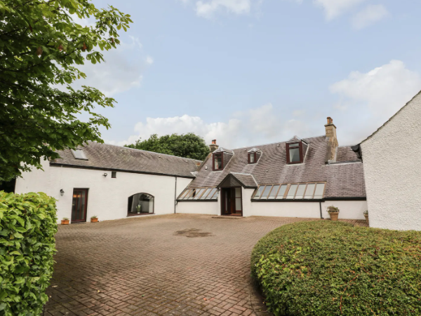 Shieldhill Farm House