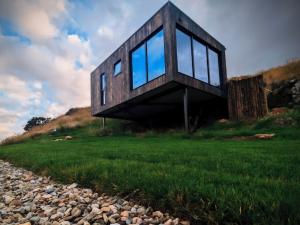 Cliff Top Retreat